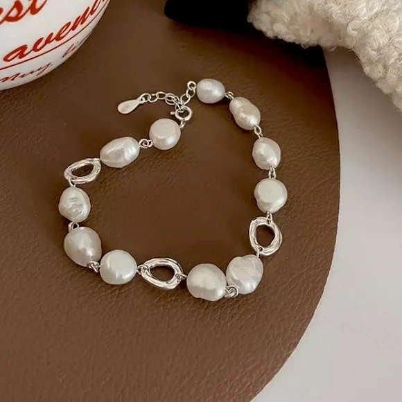 Freshwater pearls bracelet Sterling Silver - Picture 1 of 5